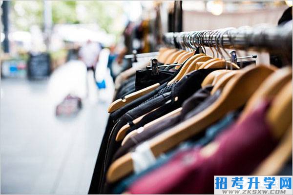 中职有什么和衣服有关的专业吗?就业前景怎么样?